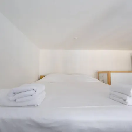 아파트 Gioa- Avec Balcon, Place Garibaldi -paillon